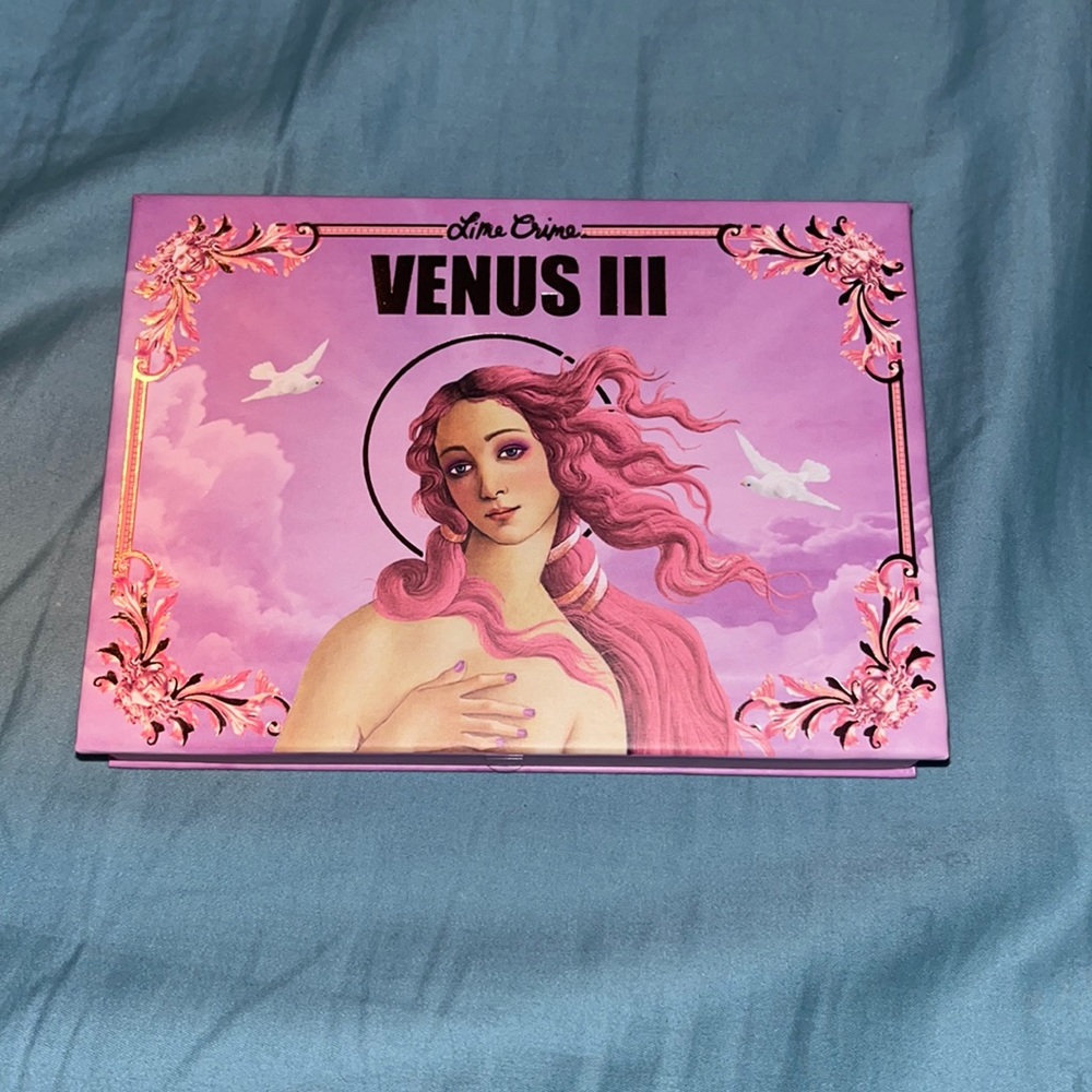 BRAND NEW Venus III Eye and Face Palette